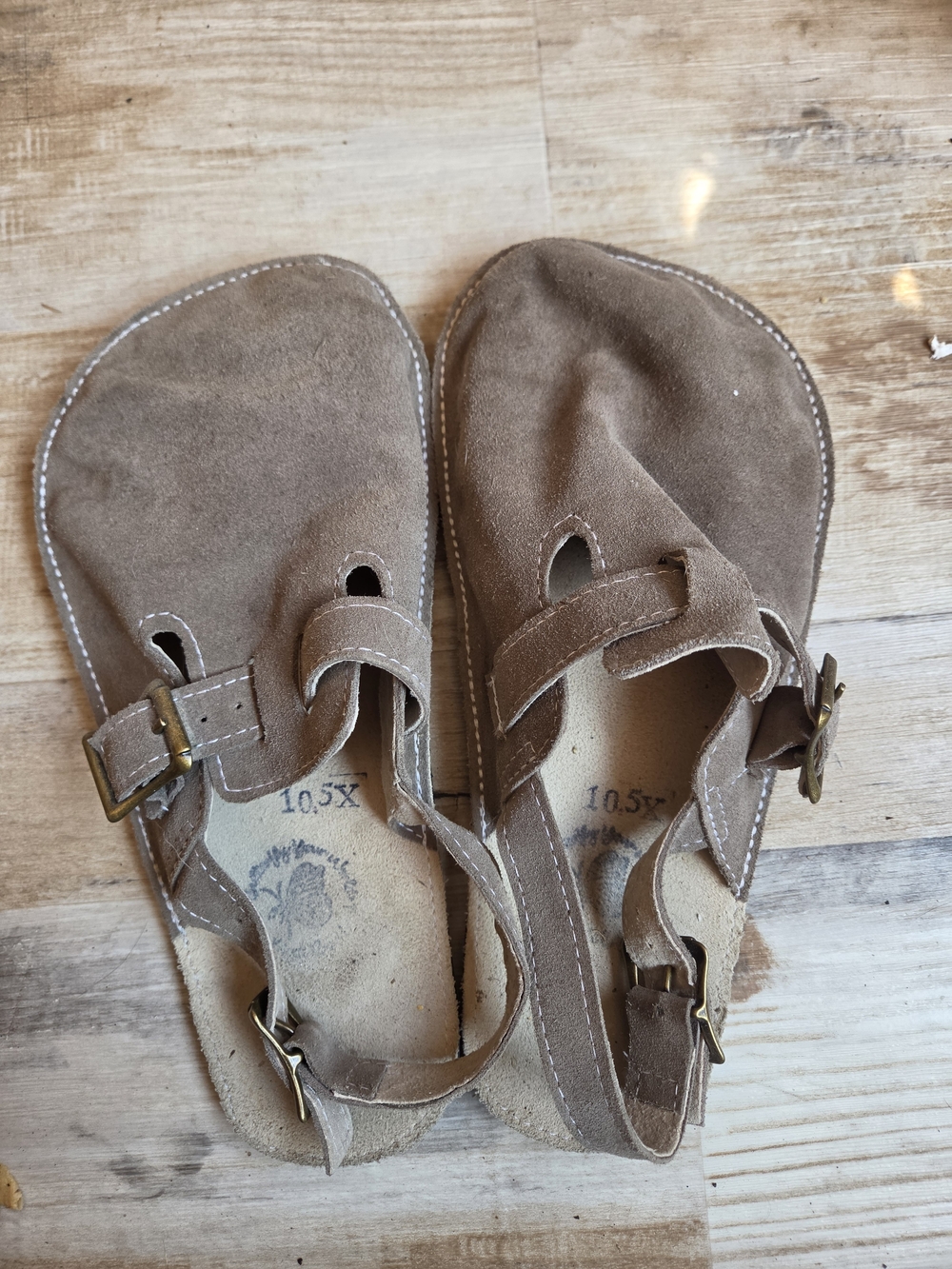Butterfly Your World Barefoot Clogs